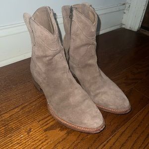 Tecovas Zip boots tan